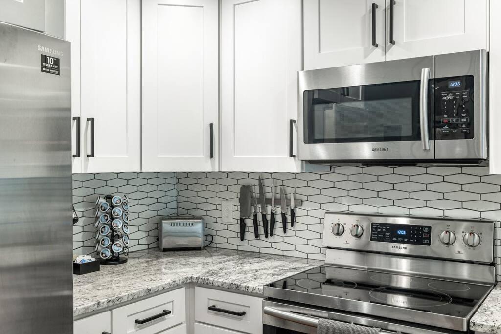 Grand Oaks Terminal In The Heights Apartment Тампа Екстериор снимка